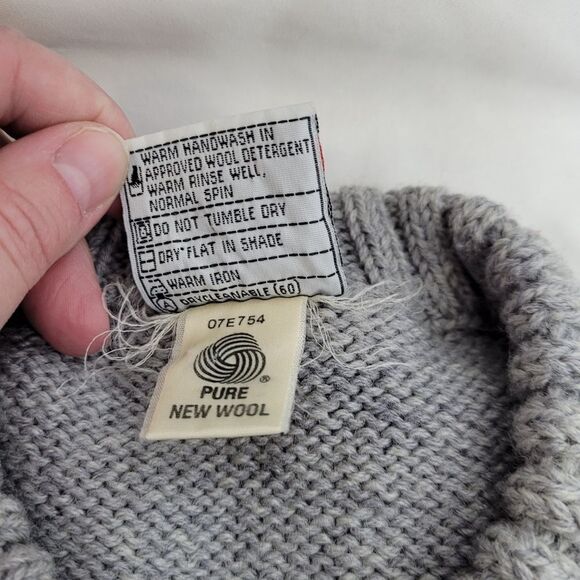 VINTAGE 80s Australian gray‎ wool kangaroo knit drop shoulder sweater M - Picture 6 of 11